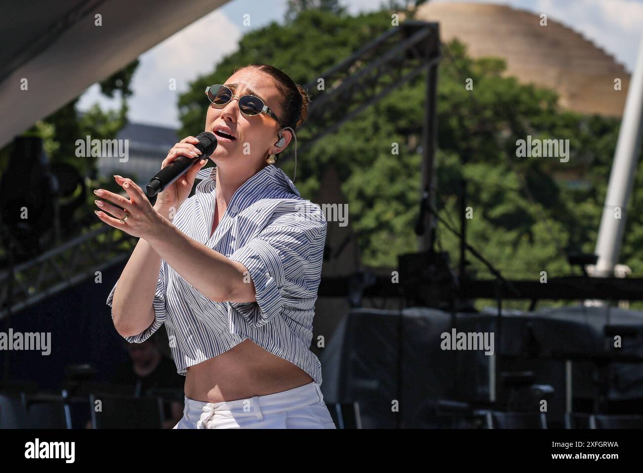 Lorem Singer Washington, DC, United States. 03rd July, 2024. Singer Loren Allred ...