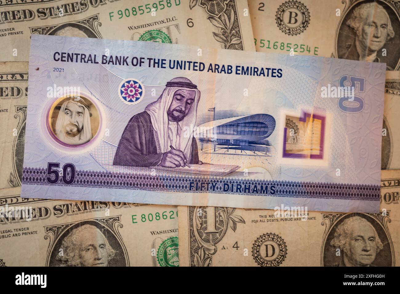 Dubai currency hi-res stock photography and images - Page 9 - Alamy
