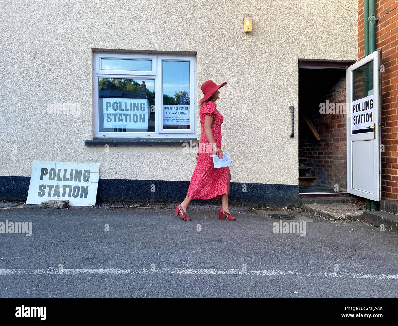 Voter entrance hires stock photography and images Alamy