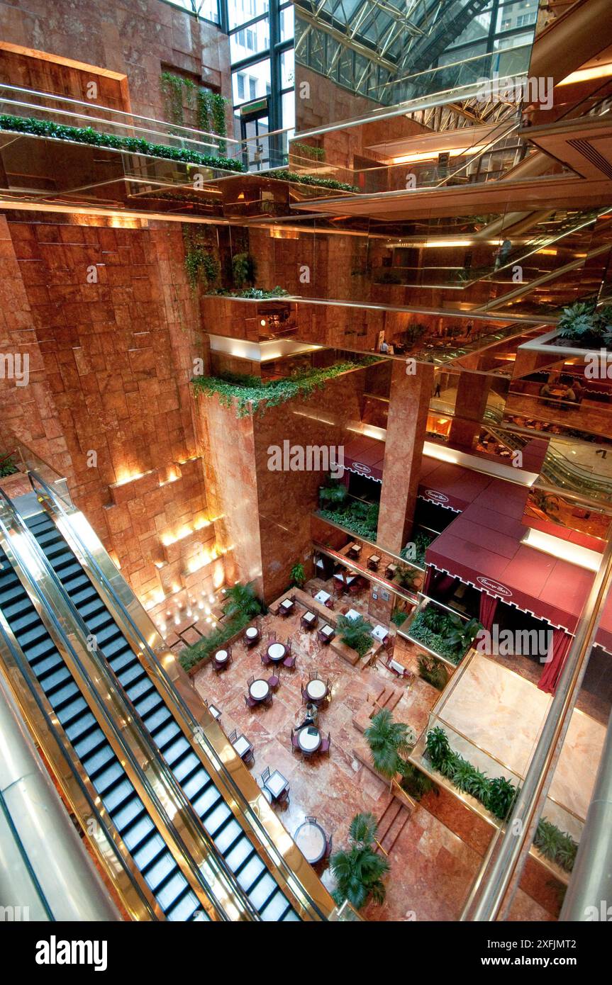 Trump tower atrium architecture hi-res stock photography and images - Alamy