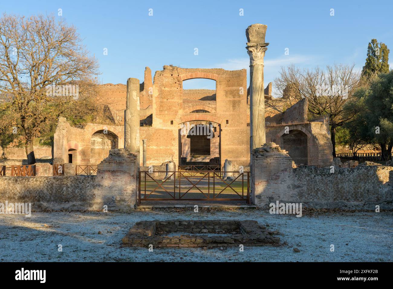 Hadrian's Villa (Villa Adriana; Villa Hadriana) - The Three Exedras ...