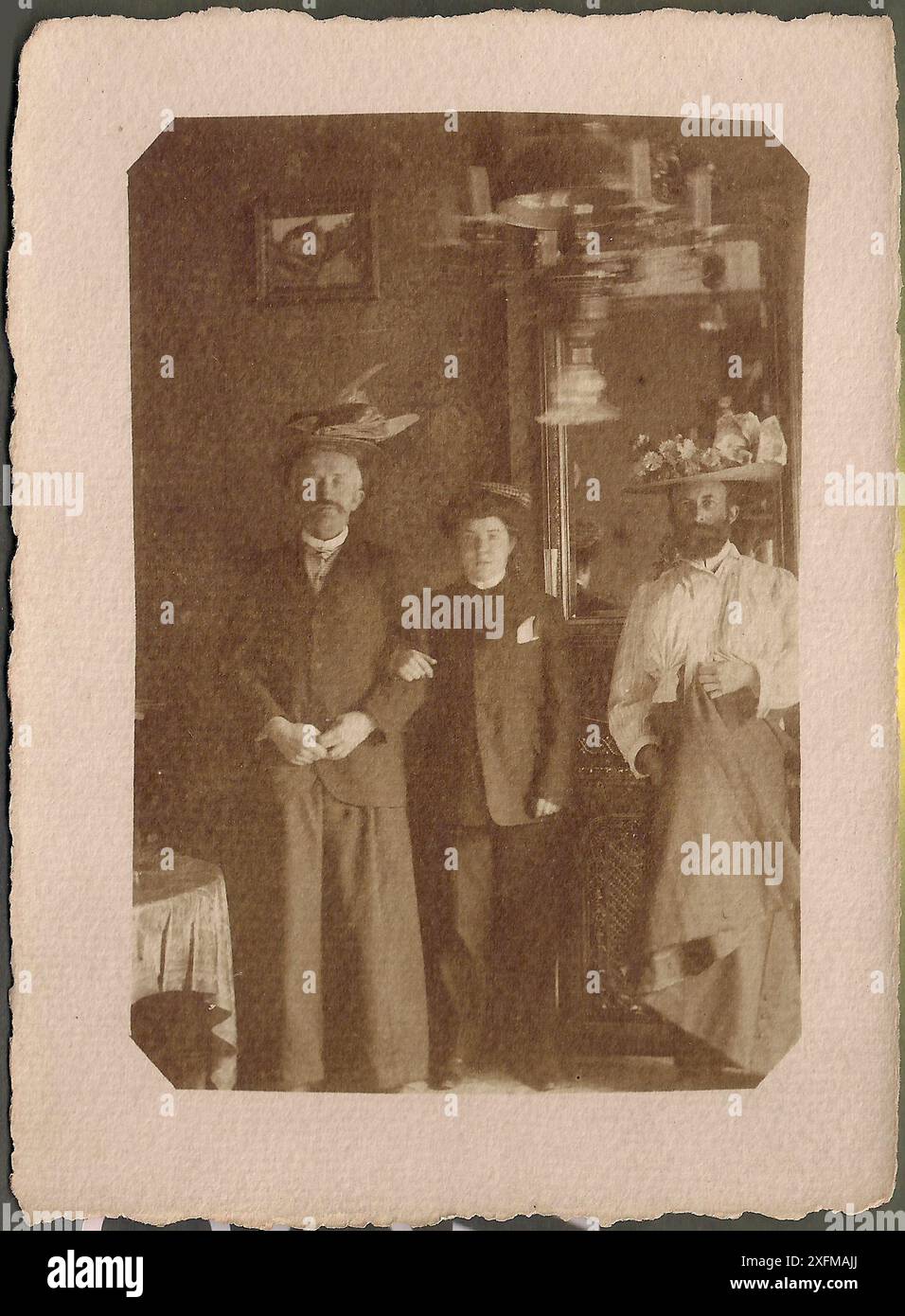 Cross Dressing Vintage Hi res Stock Photography And Images Alamy Cross Dressing Vintage Hi res Stock Photography And Images Alamy