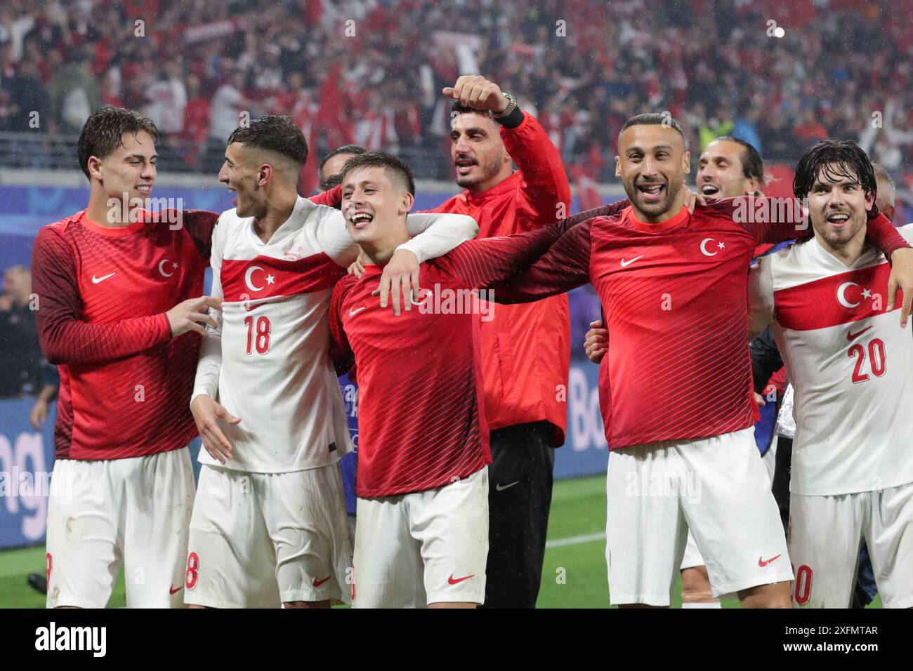 Players of Turkiye celebrate after winning a game during the UEFA EURO ...