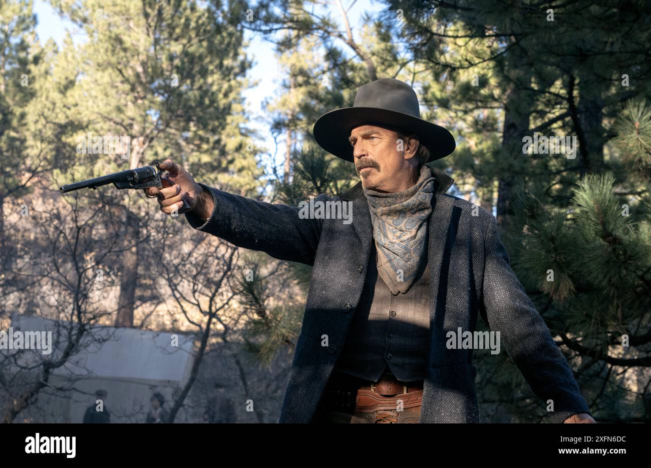 Horizon An American Saga - Chapter 1 Kevin Costner Stock Photo - Alamy