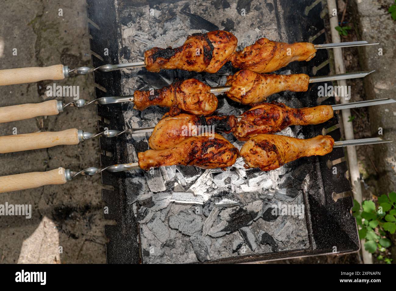 Meat on skewers roasted chargrill hi-res stock photography and images ...