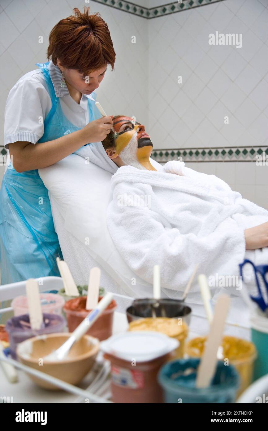Body mud la phyto personalized hi-res stock photography and images - Alamy