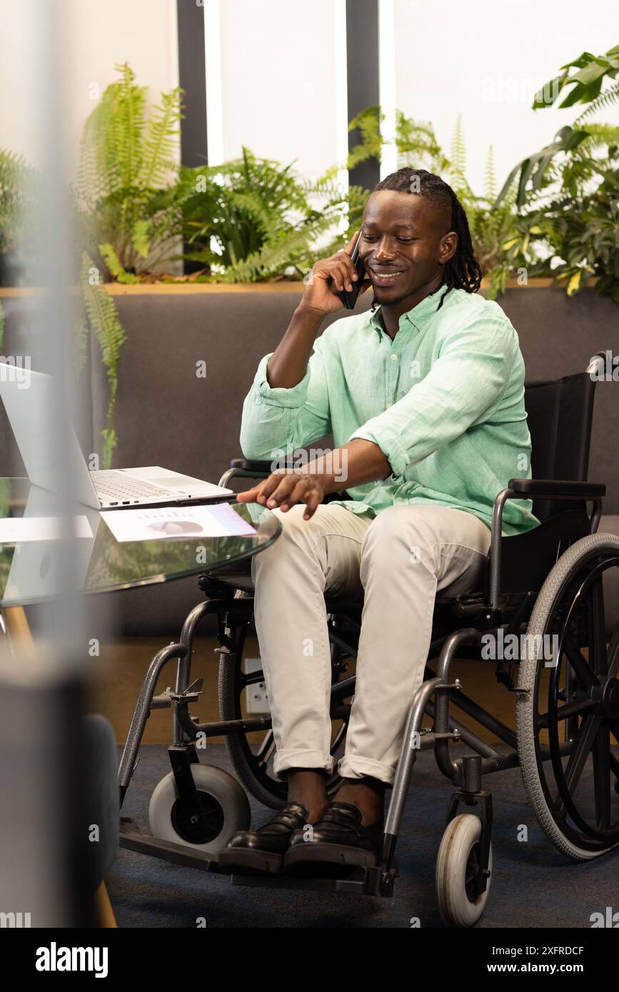 Inclusive working environment hi-res stock photography and images - Alamy
