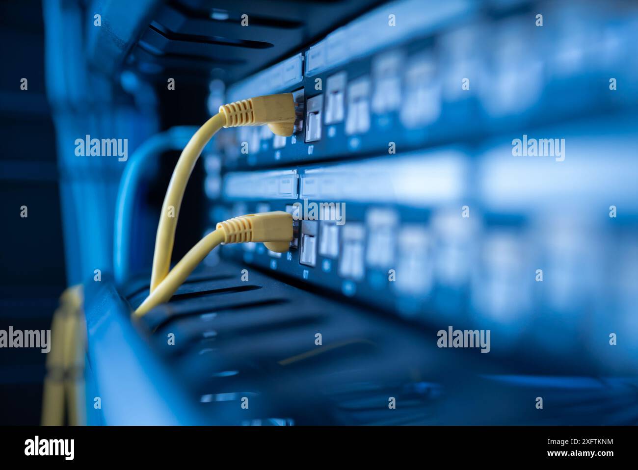 Racks with cables hi-res stock photography and images - Alamy