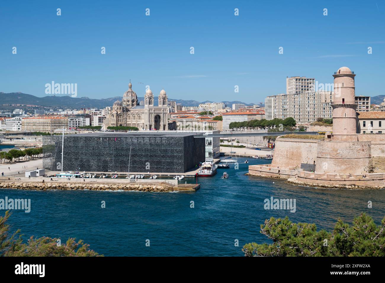 Cathedral de la major mucem hi-res stock photography and images - Alamy