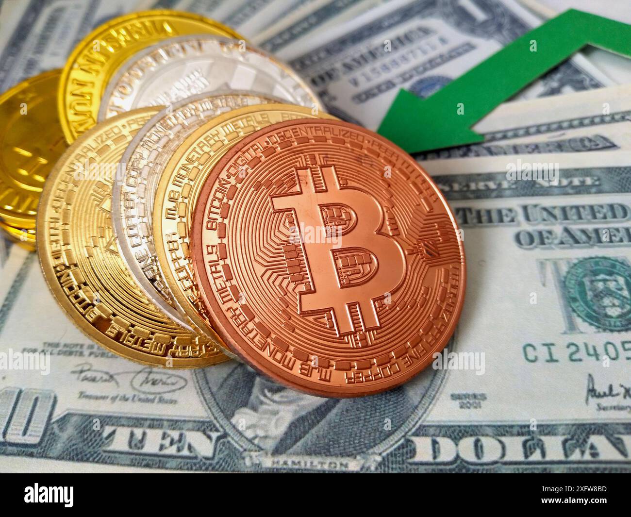 Bitcoin 5 hi-res stock photography and images - Alamy