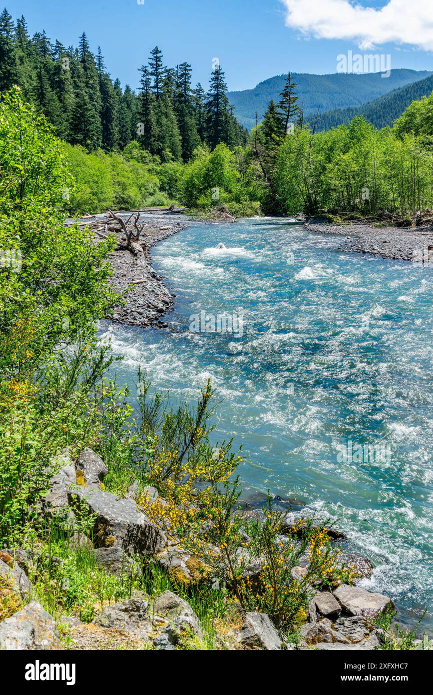 Highway 410 washington hi-res stock photography and images - Alamy