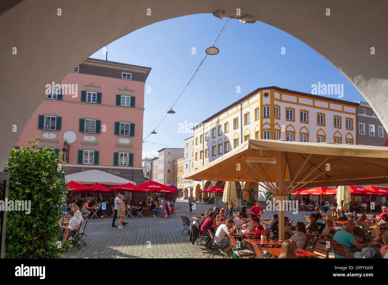 Max-Josefs-Platz, Historic residential and commercial buildings ...