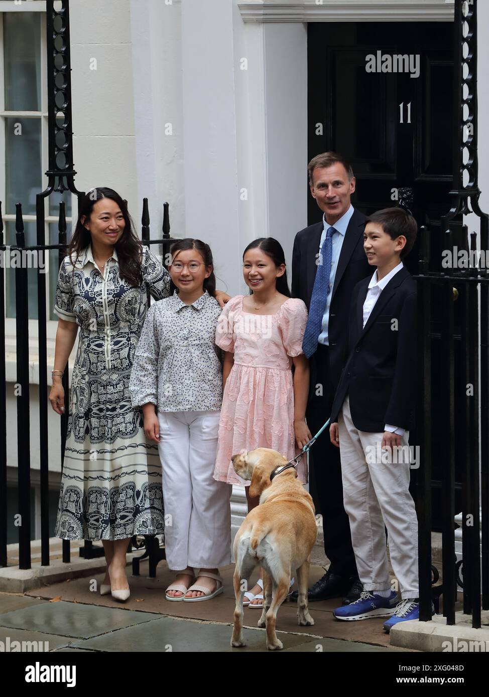 London, UK. 5th July, 2024. British Chancellor of the Exchequer Jeremy Hunt leaves No 11 Downing Street with his family for the last time after Rishi Sunak's resignation. Credit: Uwe Deffner/Alamy Live News Stock Photo