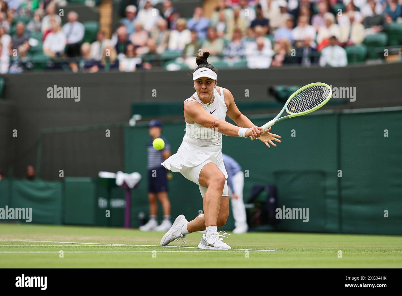 Bianca andreescu backhand hi-res stock photography and images - Alamy