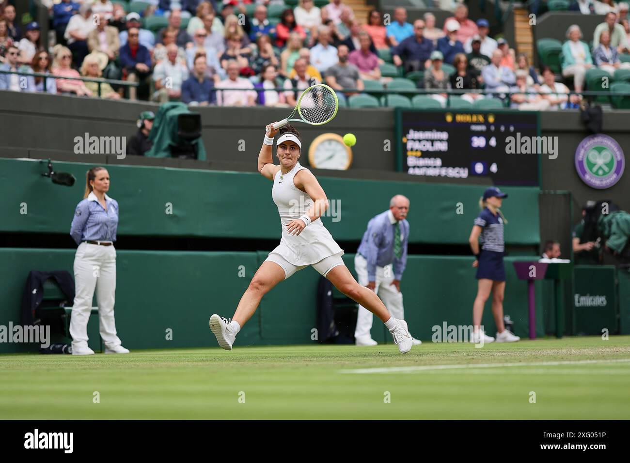 Bianca andreescu forehand hi-res stock photography and images - Alamy