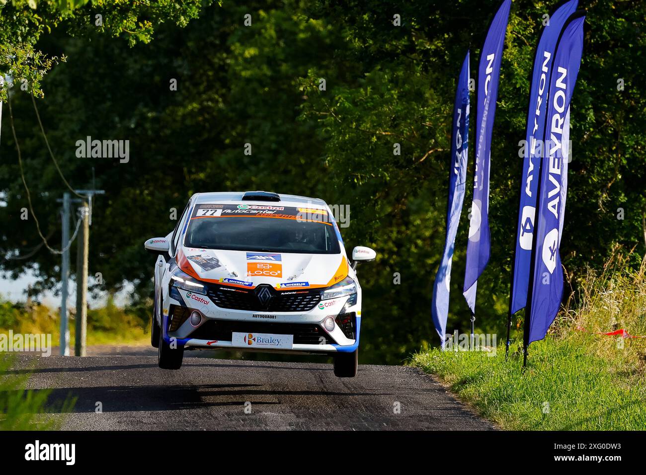 77 OLEA Charlotte, PAGES Cecile, Renault Clio Rally5, action during the Rallye Aveyron Rouergue - Occitanie 2024, 5th round of the Championnat de France des Rallyes 2024, from July 4 to 6 in Rodez, France - Photo Grégory Lenormand/DPPI Credit: DPPI Media/Alamy Live News Stock Photo
