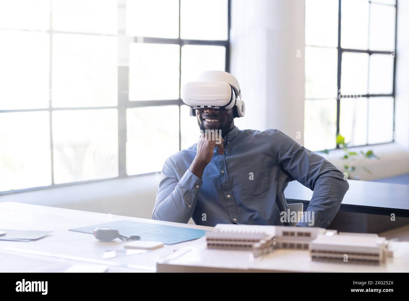 Tech savvy workspace hi-res stock photography and images - Alamy