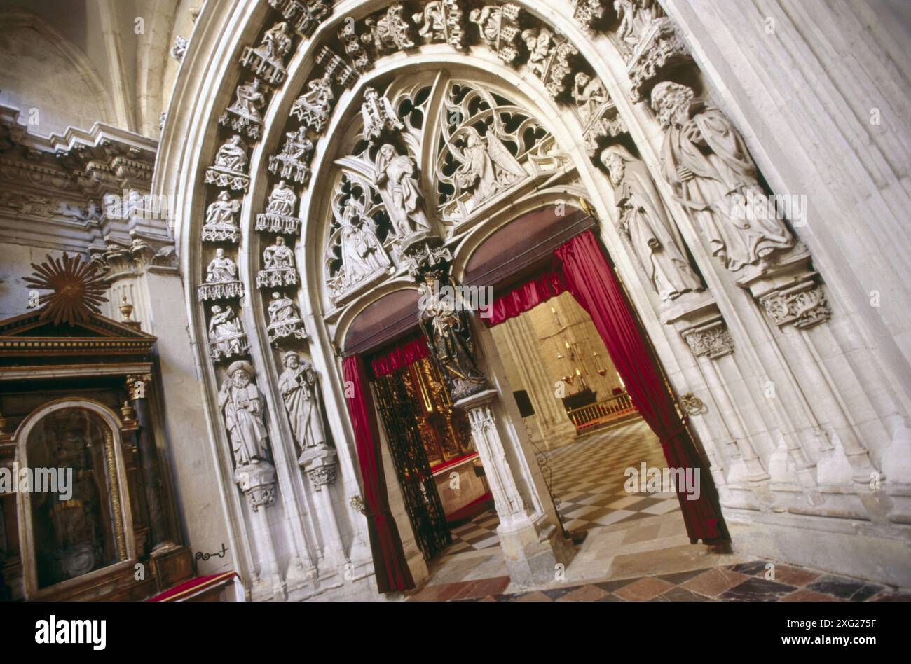 Capilla rey casto hi-res stock photography and images - Alamy