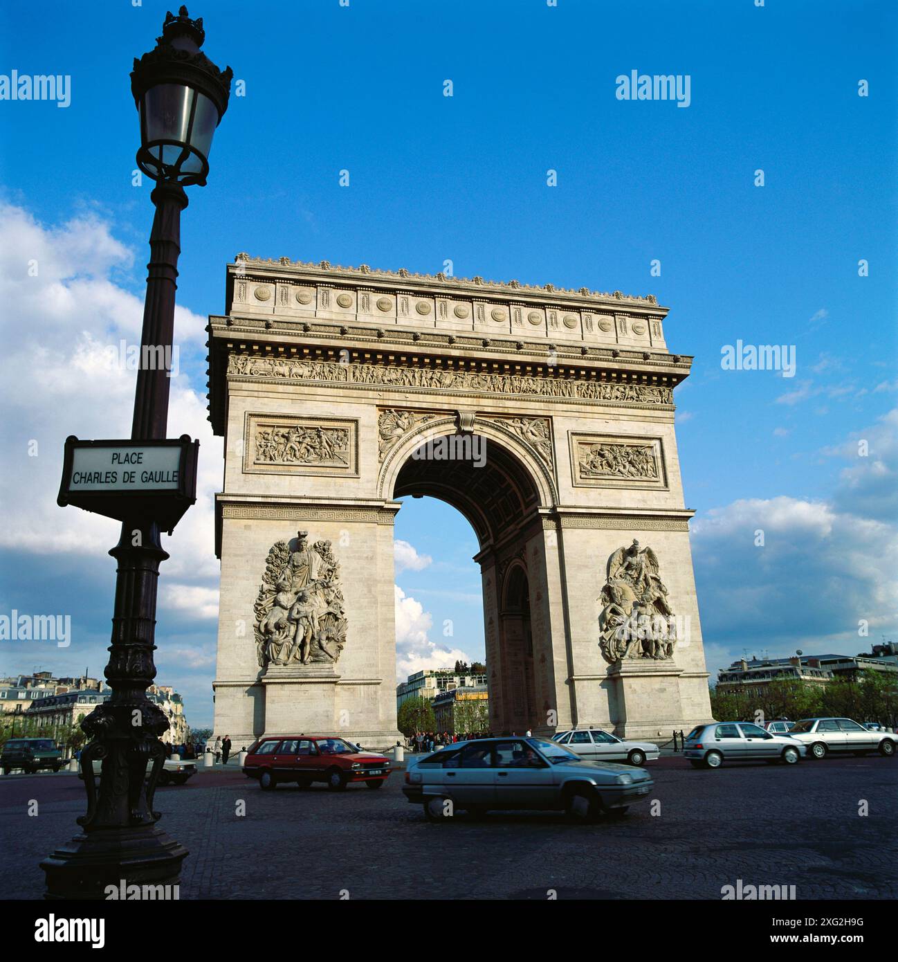 Arc de triomphe square hi-res stock photography and images - Alamy