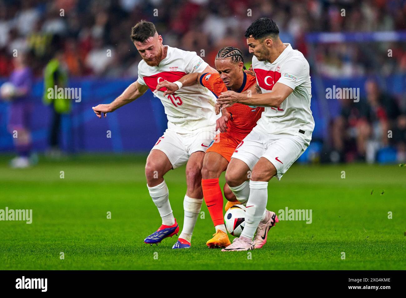 Salih Oezcan (Tuerkei, #15), Xavi Simons (Niederlande, #07), Kaan Ayhan ...