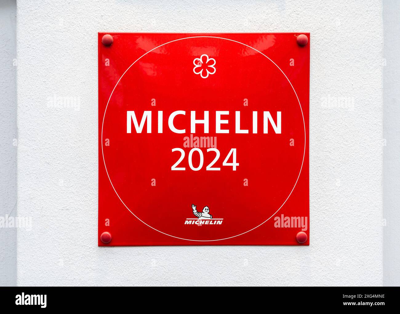 Amazon | Benelux (Michelin Red Hotel & Restaurant Guides