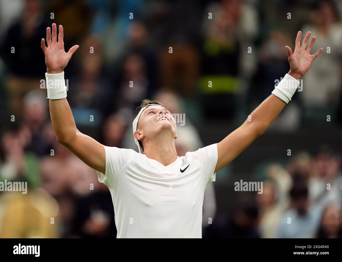 Holger Rune celebrates beating Quentin Halys (not pictured) on day six