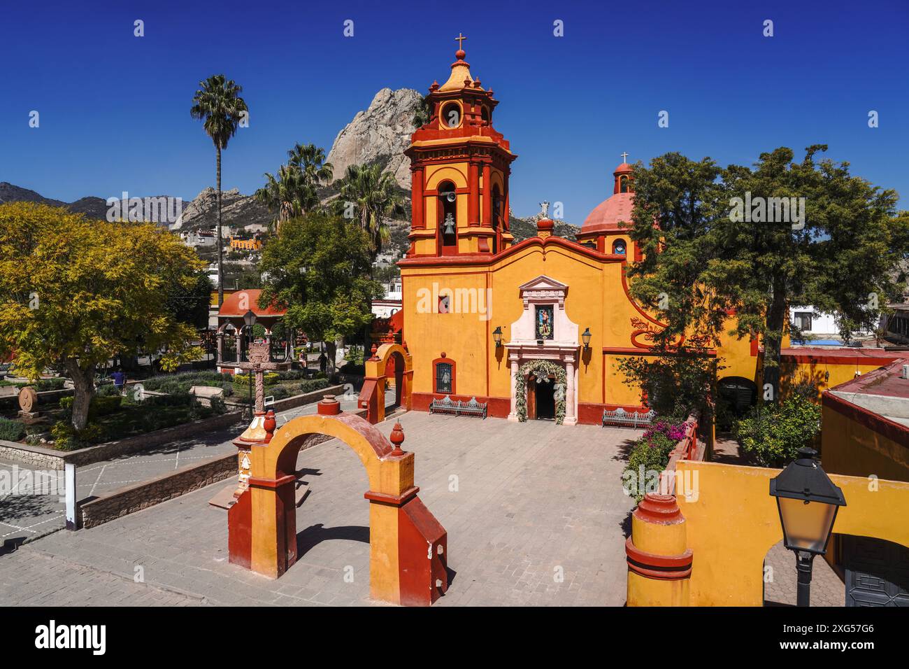 Parque de bernal hi-res stock photography and images - Alamy