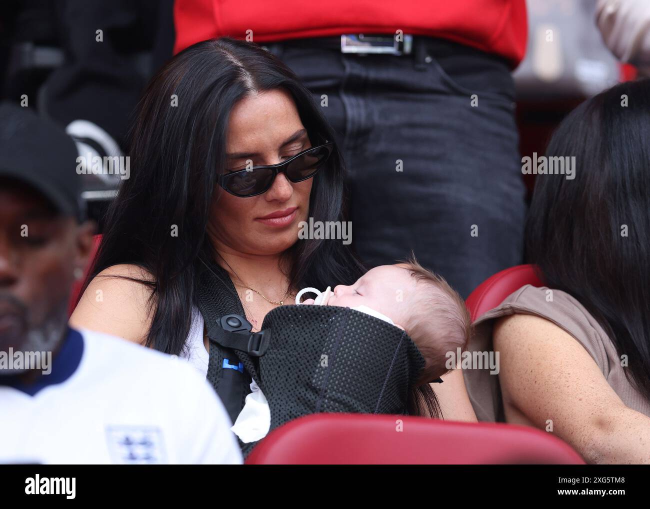 Kyle walker and annie kilner hi-res stock photography and images - Alamy