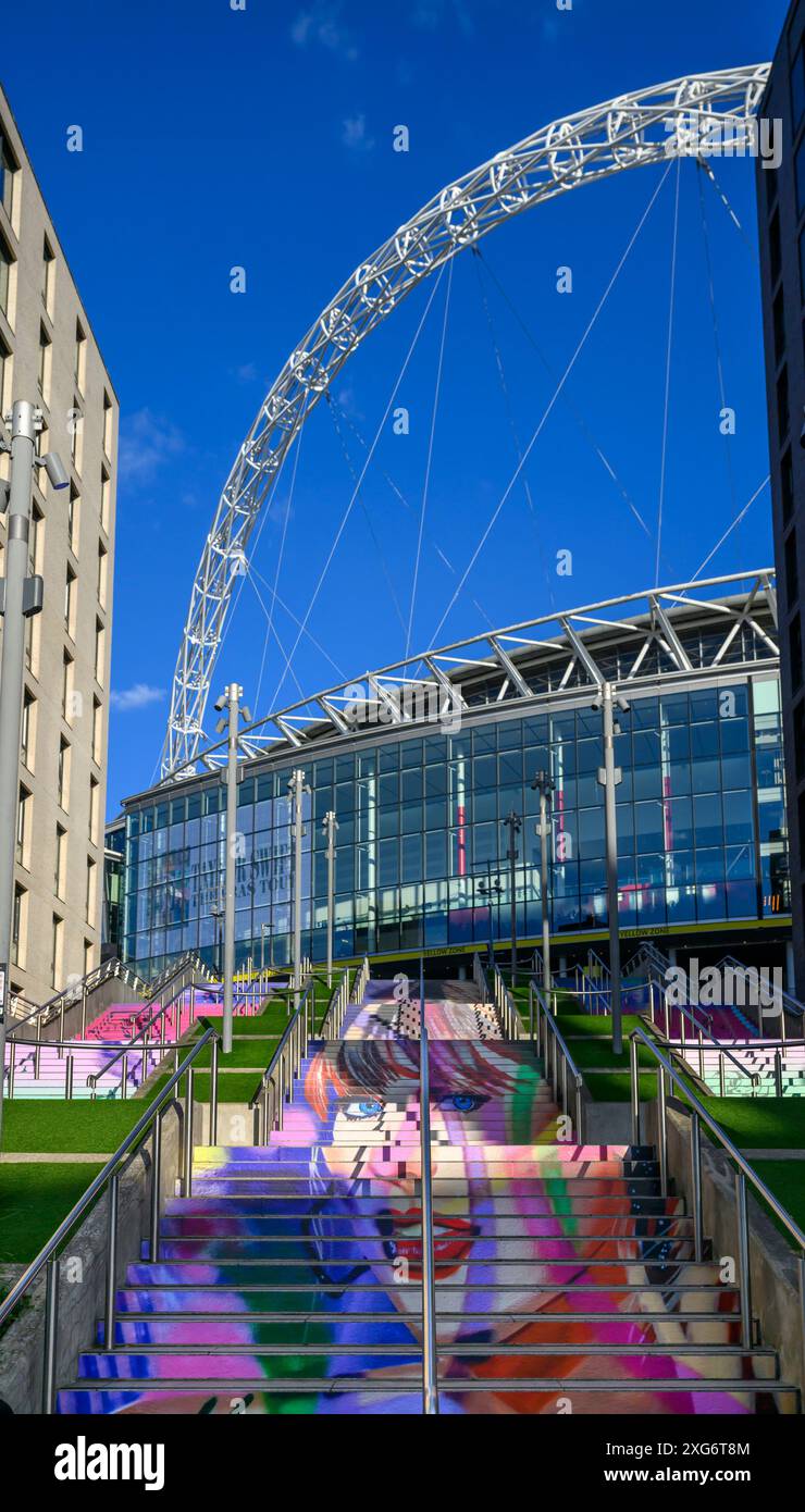 Taylor swift wembley 2024 hires stock photography and images Alamy