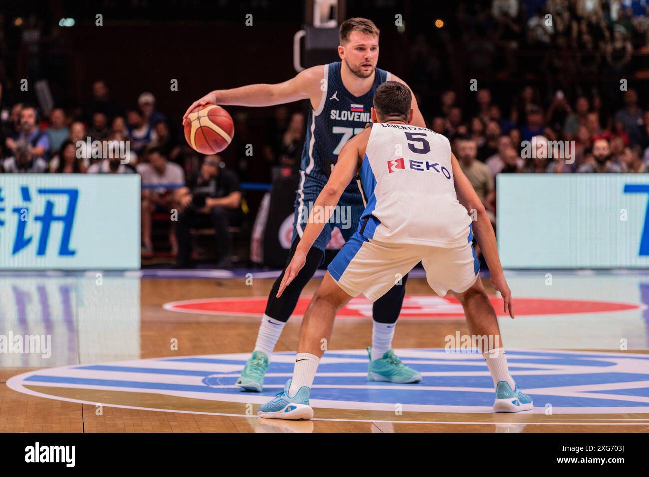 Luka doncic 2024 hires stock photography and images Alamy