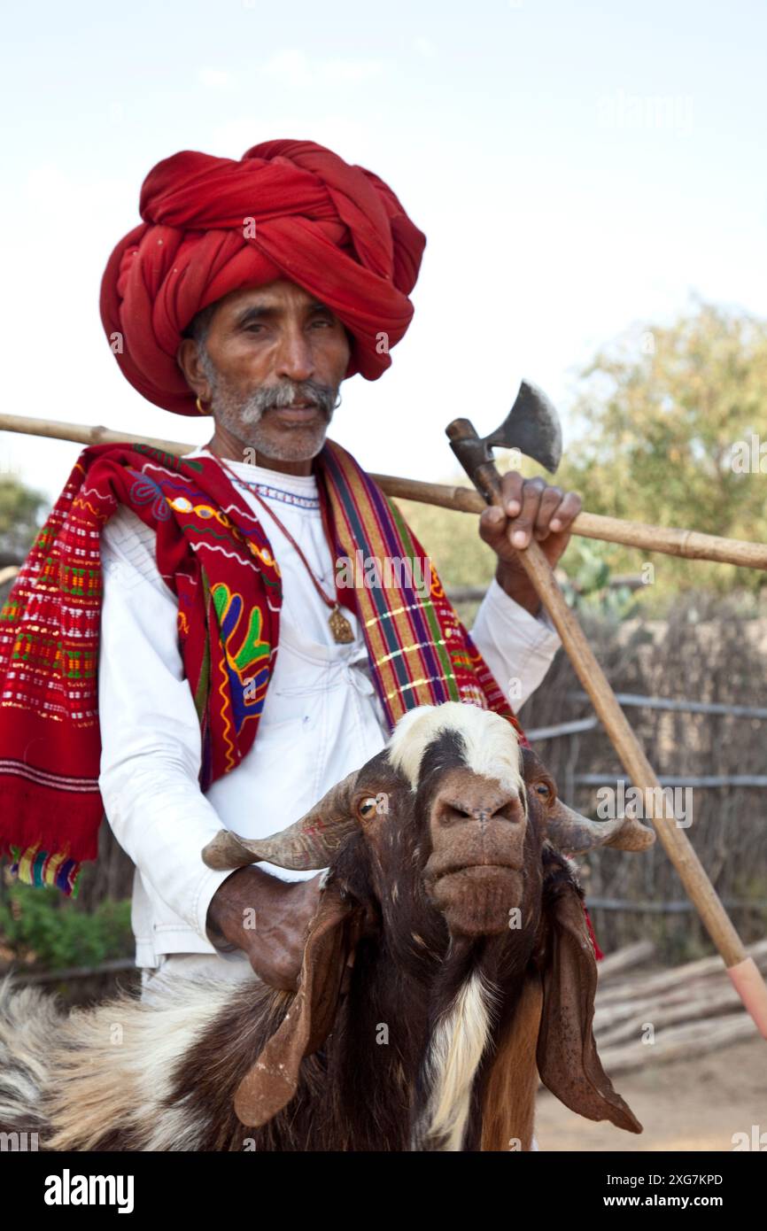 Rabari goat herder, Jawai, near Bera, Rajasthan, India Stock Photo - Alamy