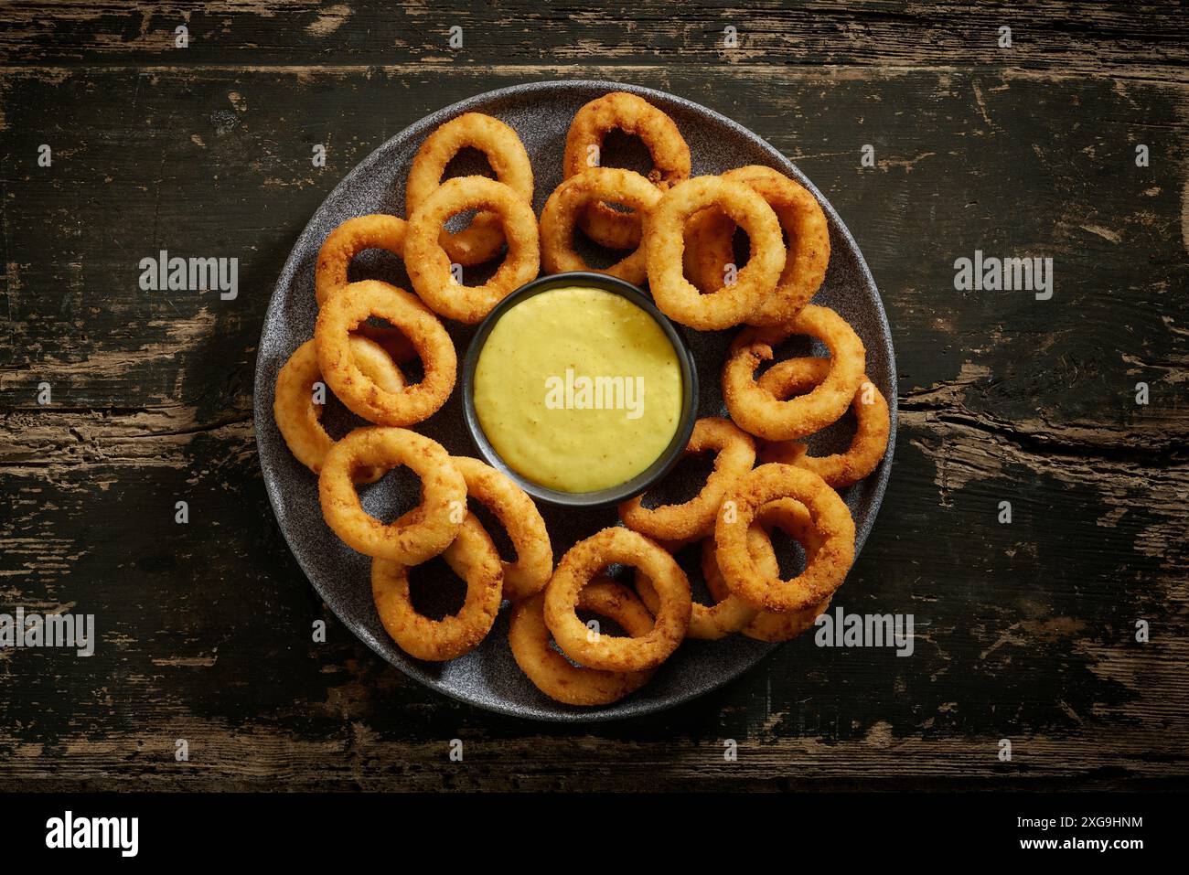 Breaded onion rings top view hi-res stock photography and images - Alamy