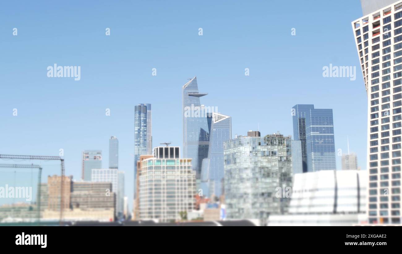30 hudson yards skyscraper hi-res stock photography and images - Alamy
