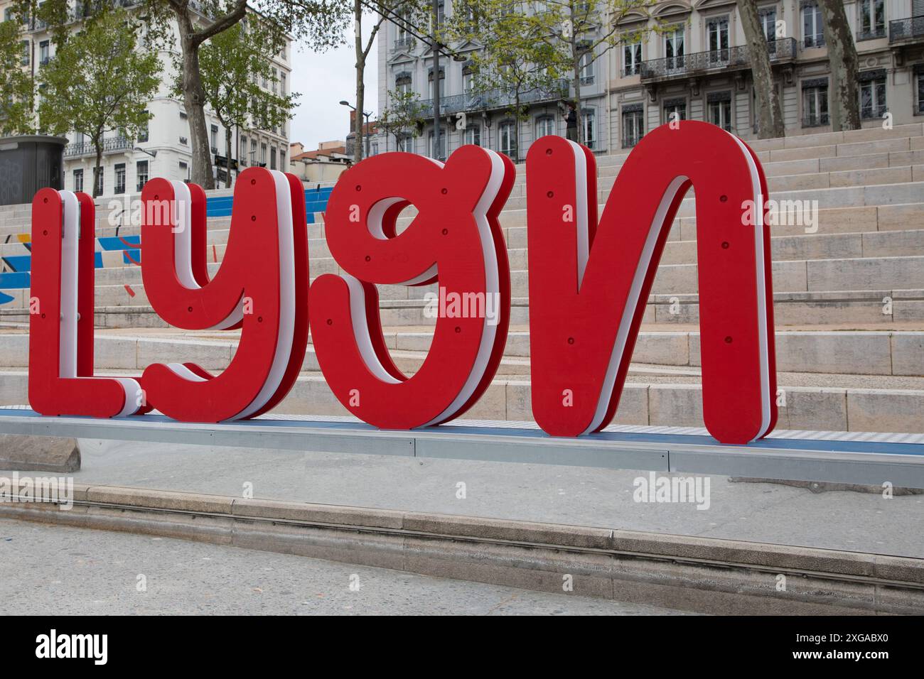 Church lyon 01 hi-res stock photography and images - Alamy