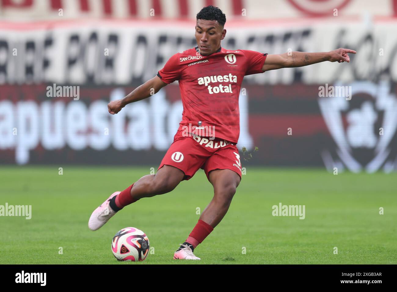 Alvaro rojas hi-res stock photography and images - Alamy