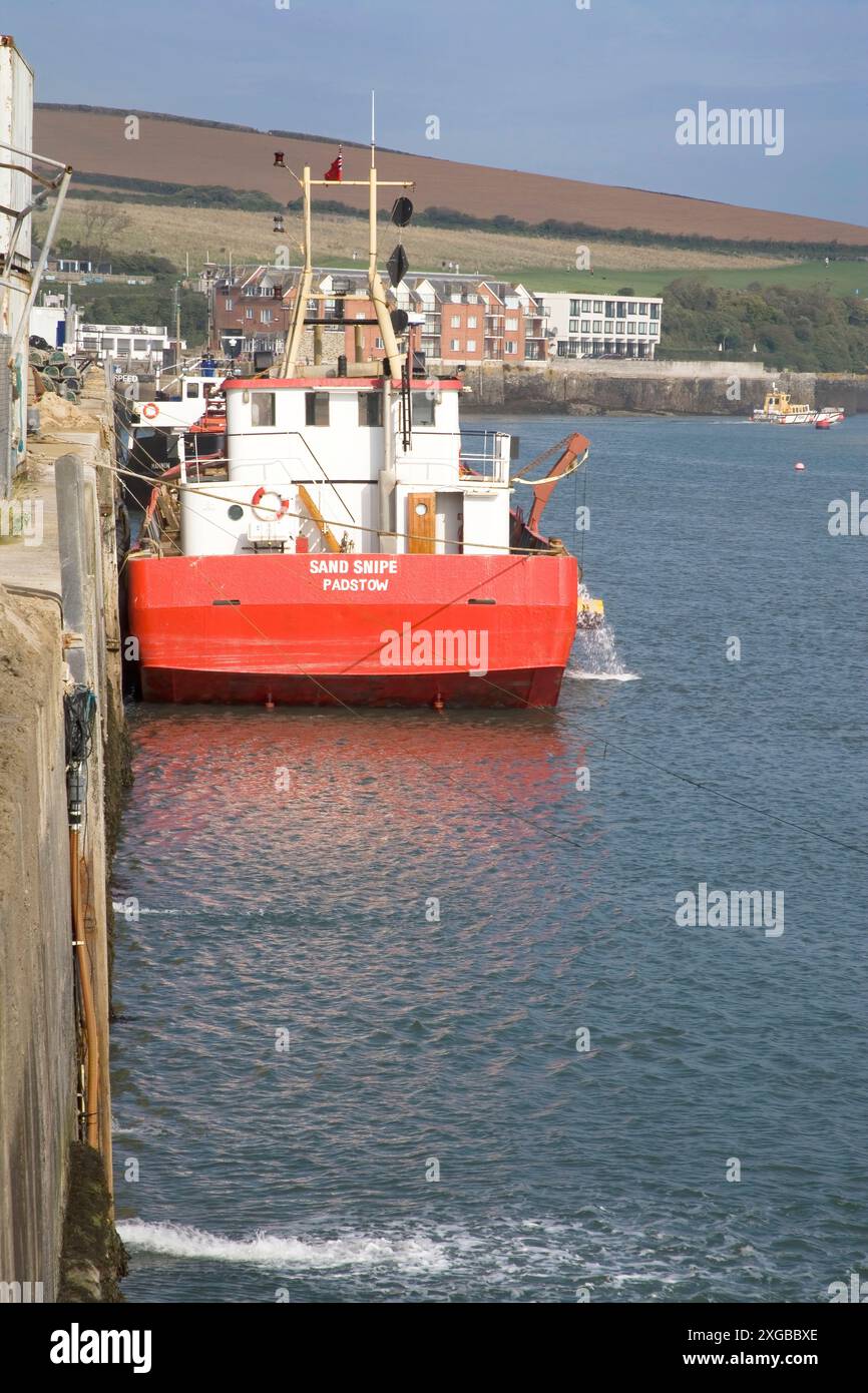 Padstow harbour fishing boat hi-res stock photography and images - Alamy