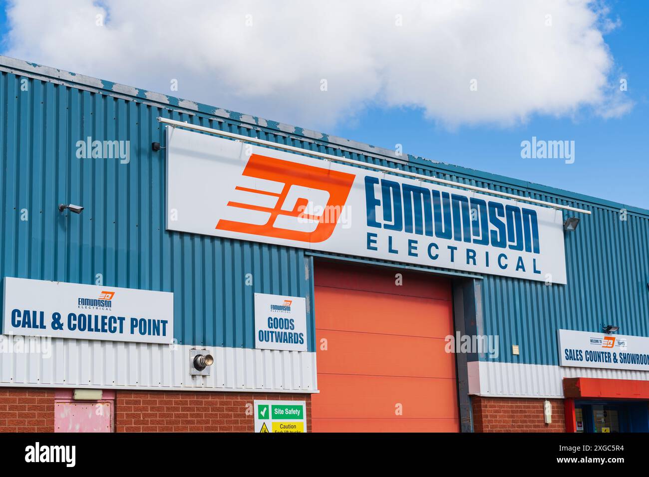 Signage branding hires stock photography and images Alamy
