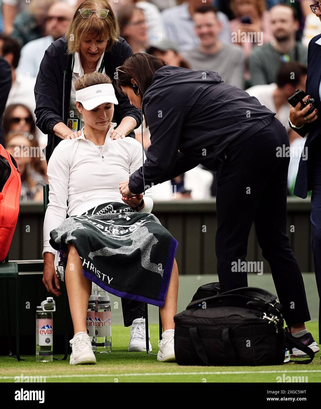 Anna Kalinskaya has a medical time out during her match against Elena