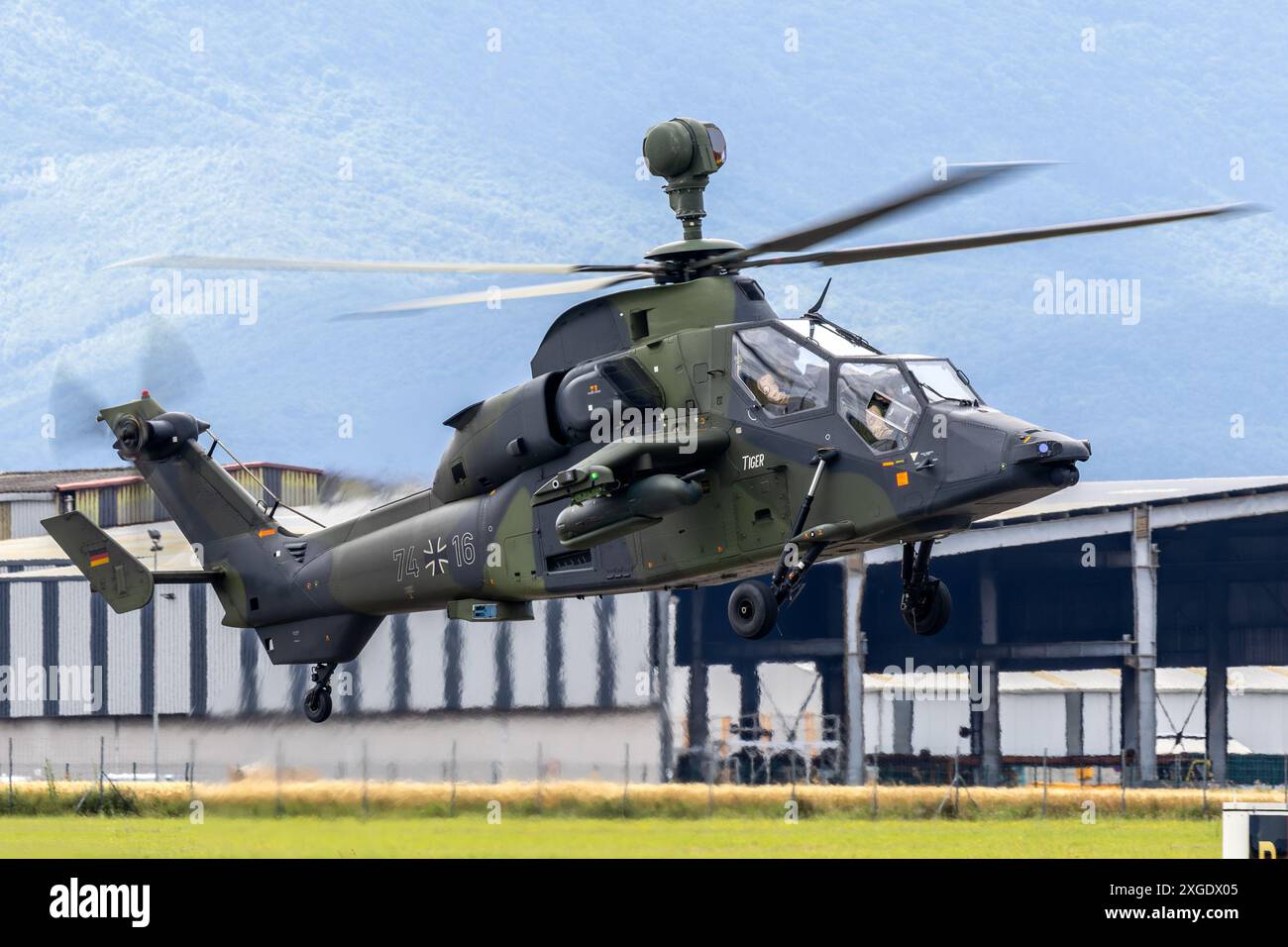 Eurocopter tiger hi-res stock photography and images - Alamy