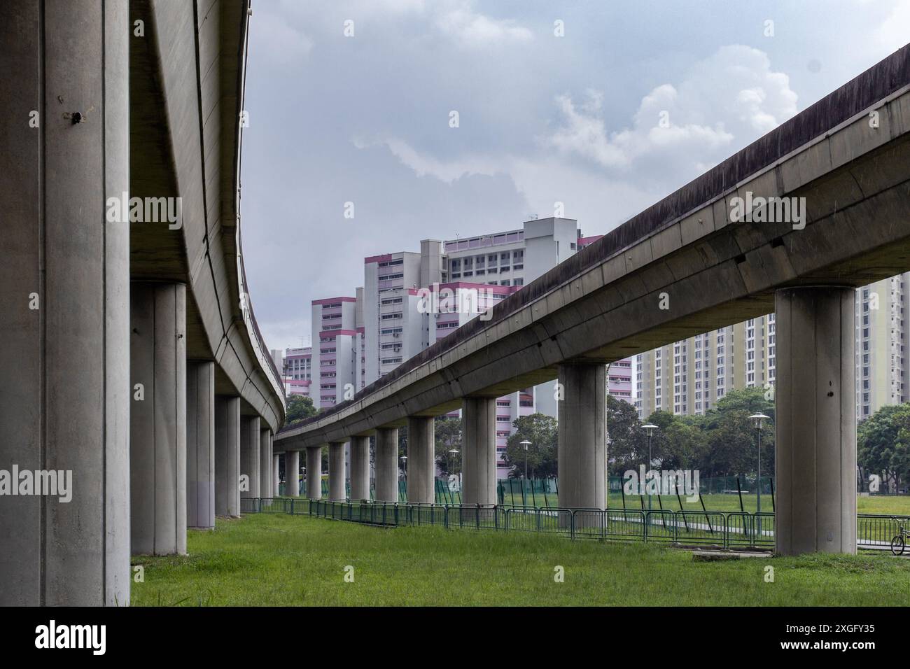 Mrt rails hi-res stock photography and images - Alamy