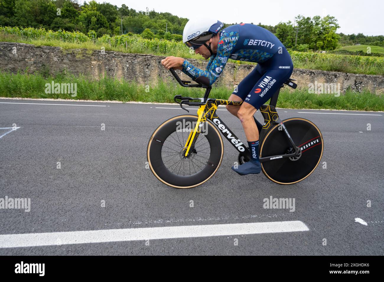 Tiesj Benoot, Team Visma-Lease a Bike, 2024 Tour de france stage 7 timetrial from Nuits-Saint-Georges to Gevrey-Chambertin, Burgundy, France. Stock Photo