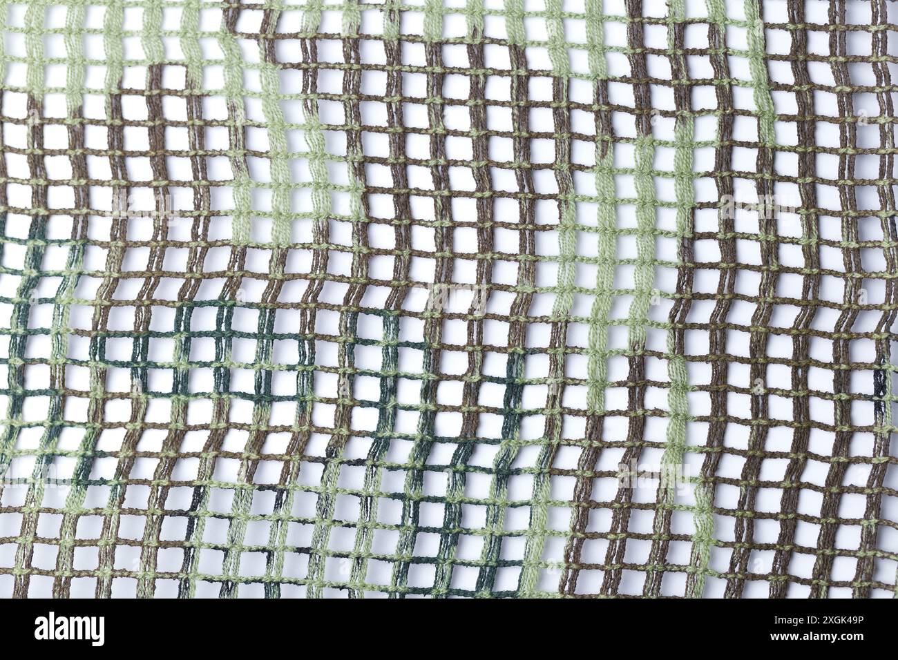 Green net pattern hi-res stock photography and images - Alamy