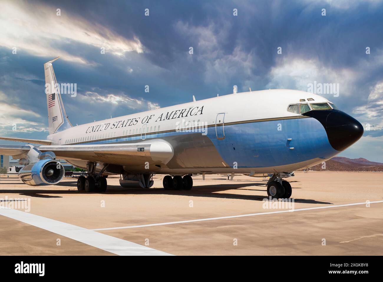 Air force one 707 online