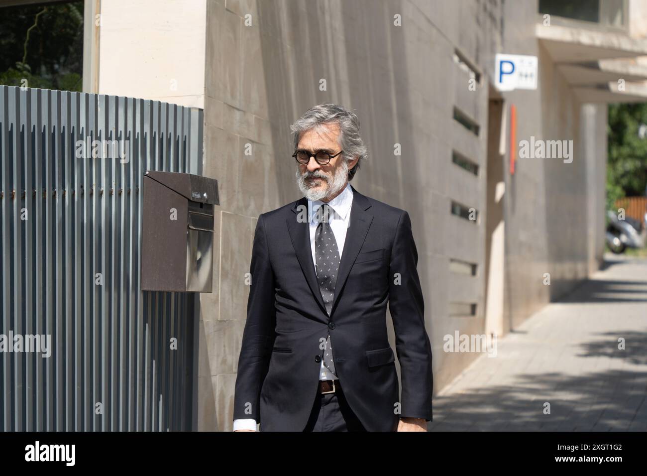 Obituaries | Delgado Funeral Home, image size:1300x956