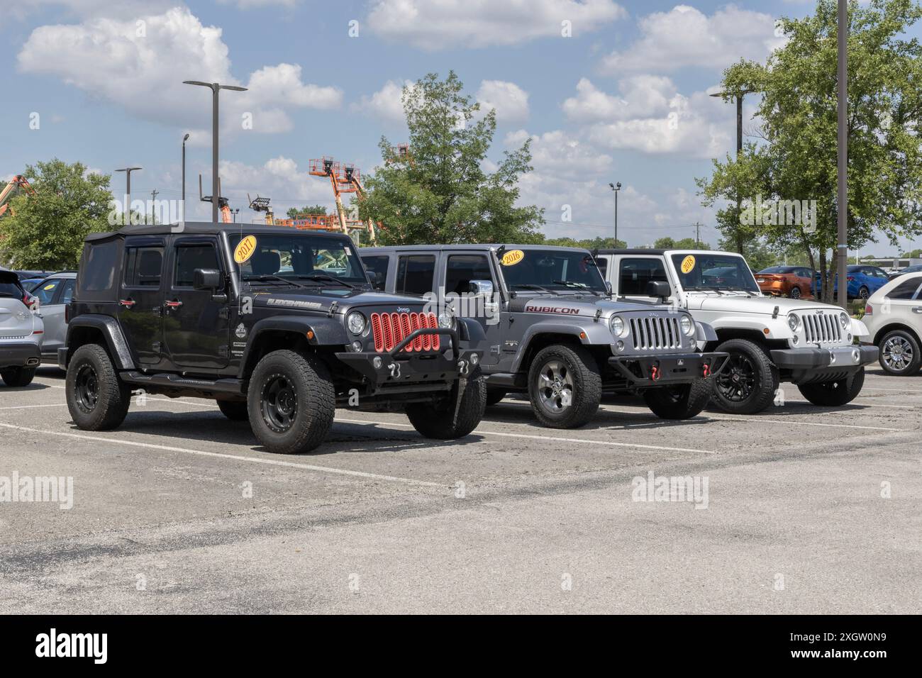 2020 Topps X BVB Team Box Set With Haaland Reyna Sancho Zippo Jeep  Windproof Lighter - Genuine Zippo With Lifetime Guarantee Football Trading  Cards, image size:1300x956