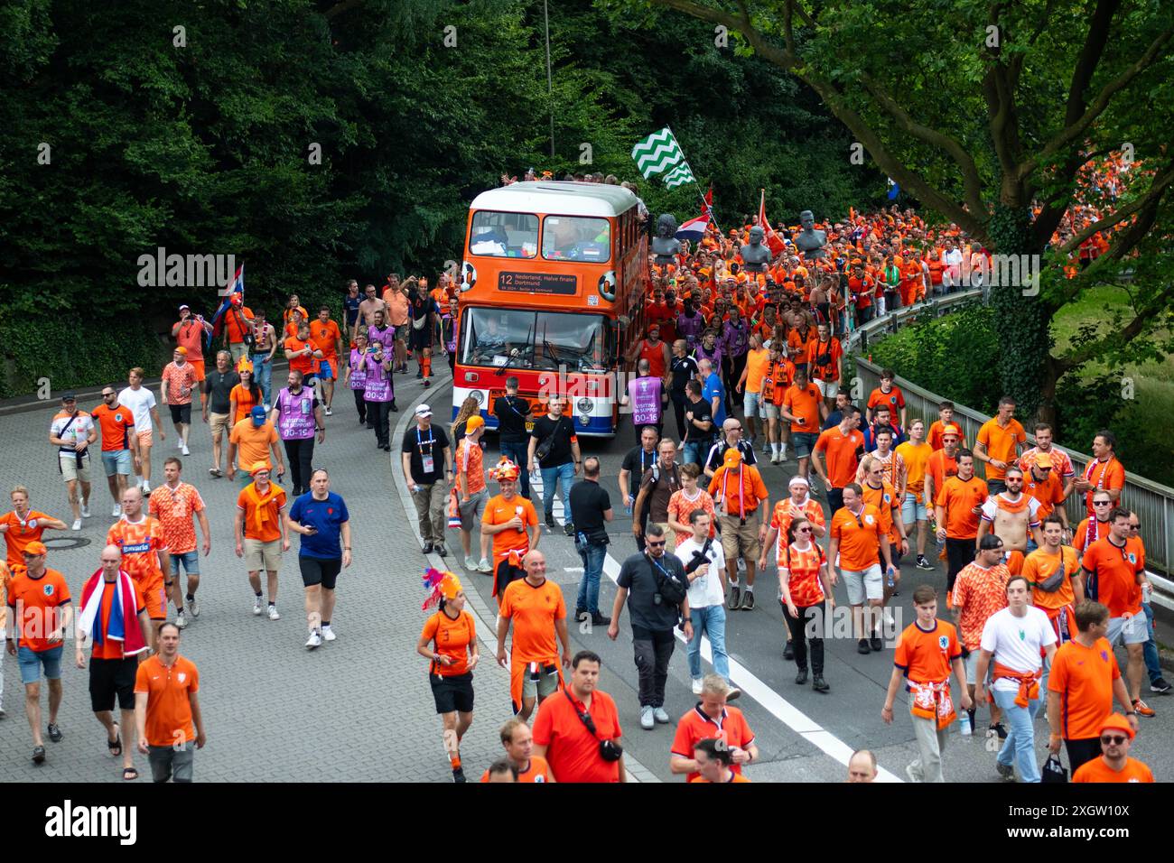 Fanbus hi-res stock photography and images - Alamy