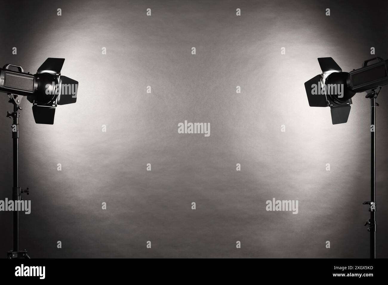 Photographing in the dark hi-res stock photography and images - Alamy