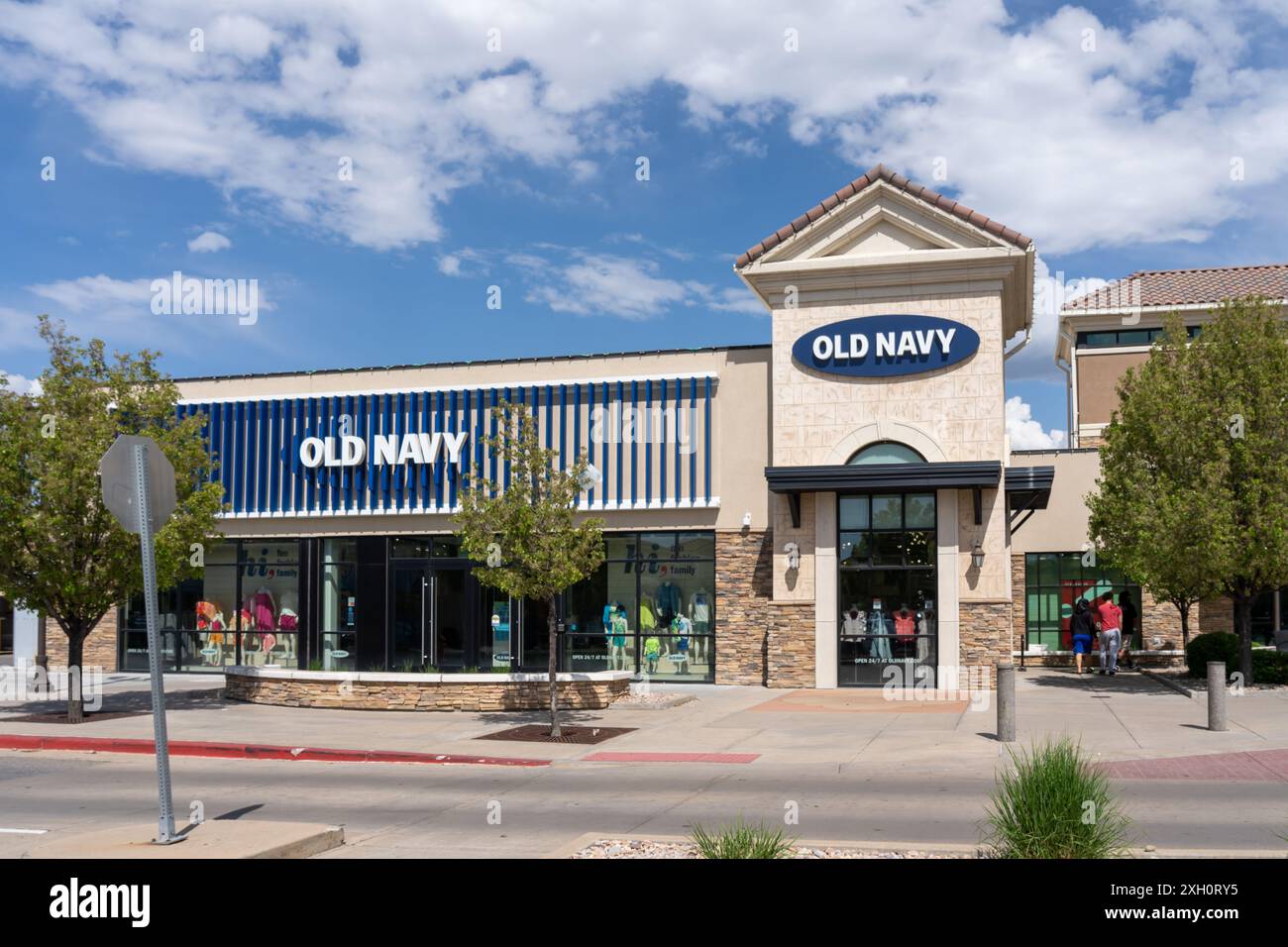 West Valley City, Utah, USA - May 15, 2023: An Old Navy store at Valley Fair Mall in West Valley City, Utah, USA. Stock Photo