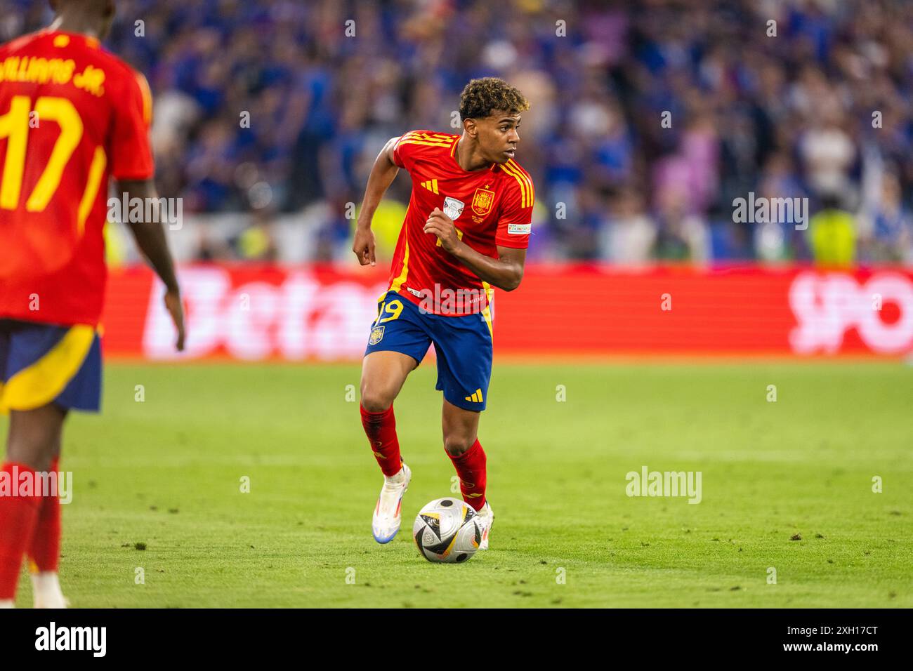 Munich, Germany. 09th, July 2024. Lamine Yamal (19) of Spain seen