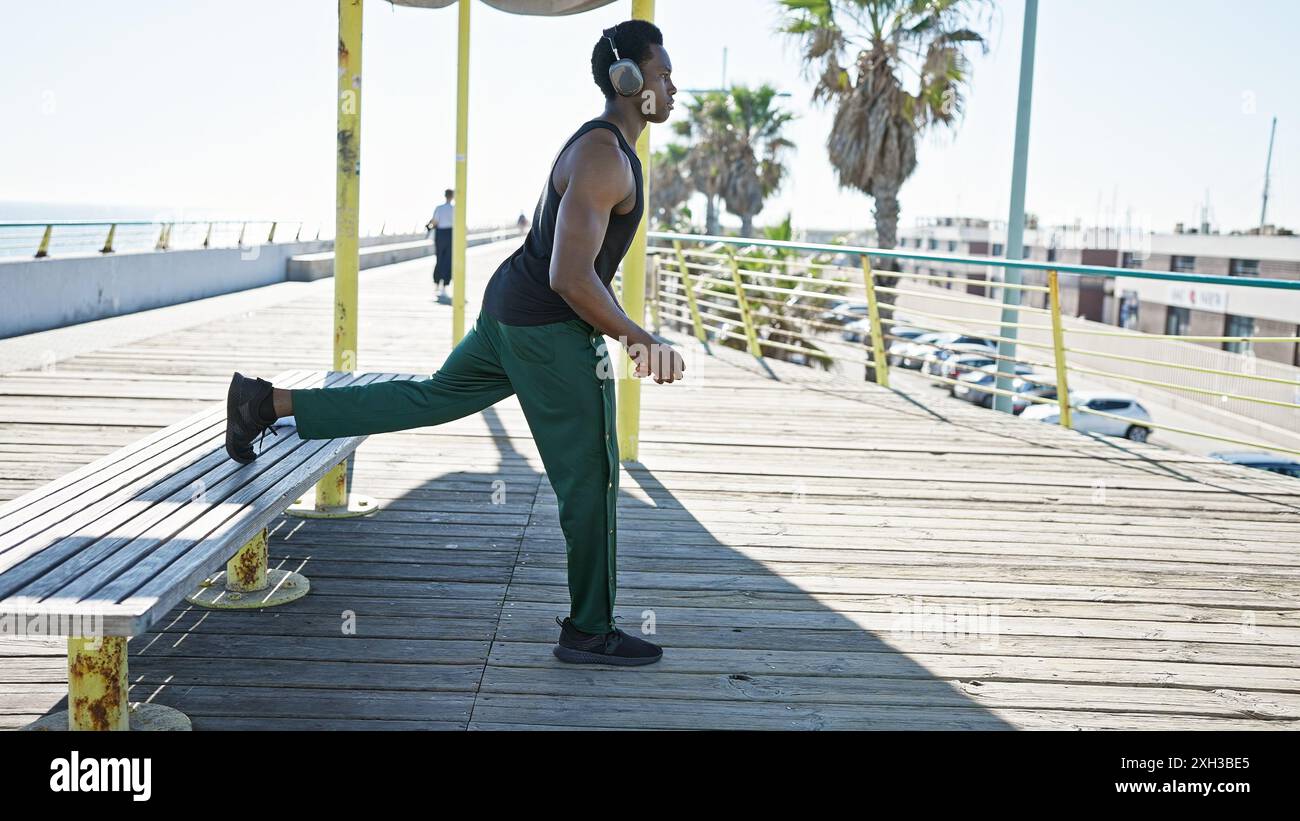 Man stretching muscles city hi-res stock photography and images - Alamy